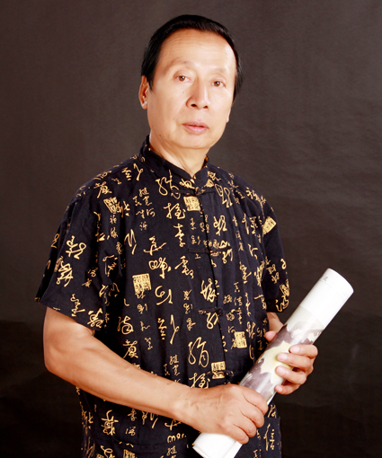 1547777844918943.jpg 郭信民照片.JPG