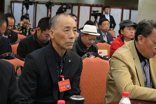 钦章舜峰会现场.JPG