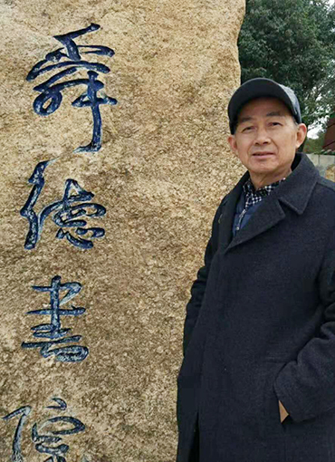 姜加军照片.jpg