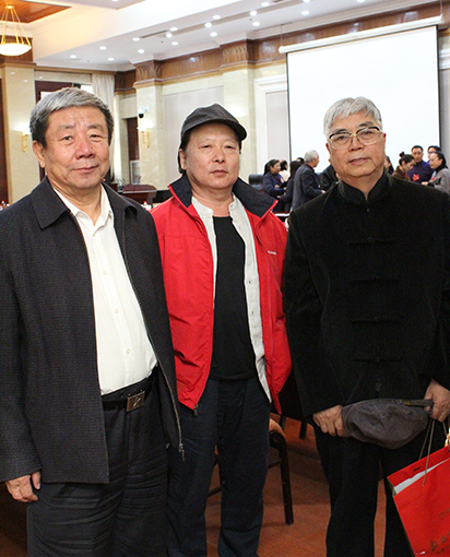 慈向群老师与国家文物局原副局长、党组成员张柏中国书法家协会副主席张飚合影.JPG