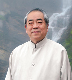 范曾.jpg