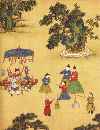 大家聚在货郎摊位前买花灯、玩具.jpg