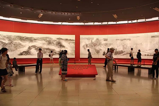 2018年7月28日，“大潮起珠江——庆祝改革开放40周年全国美术作品展”在京举行.jpg