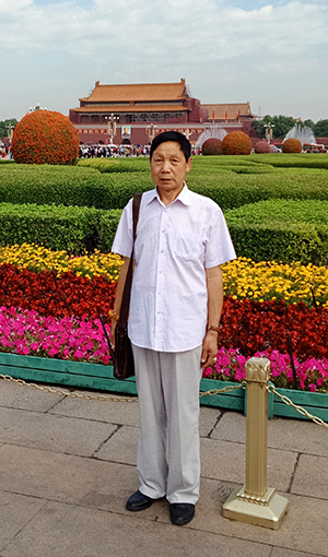 吴万福照片.jpg