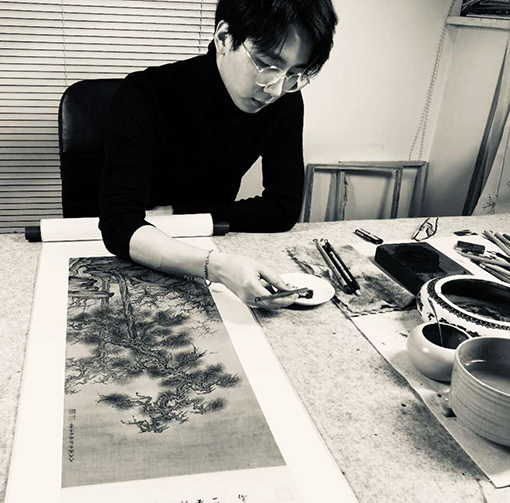 郭鹏生活照.jpg