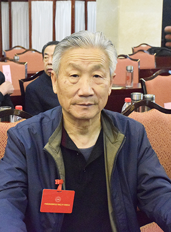 庄福民照片.jpg