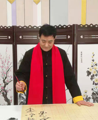 武传春生活照.jpg