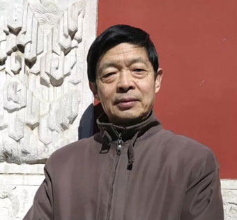 郑建中照片.jpg
