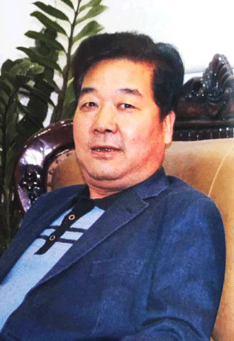 史战海-个人照.jpg