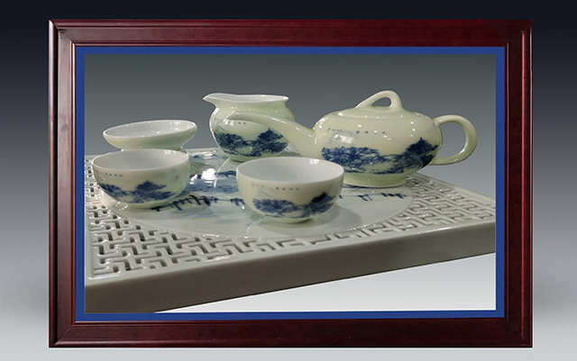 雷大辉作品茶具系列之《武陵春晓》.jpg