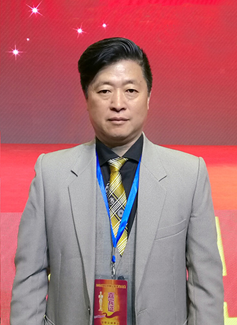 代洪财照片.JPG