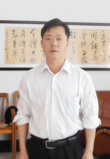 吴平照片.jpg