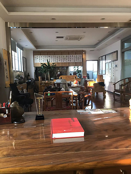 莫锦培工作室照片 (2).jpg