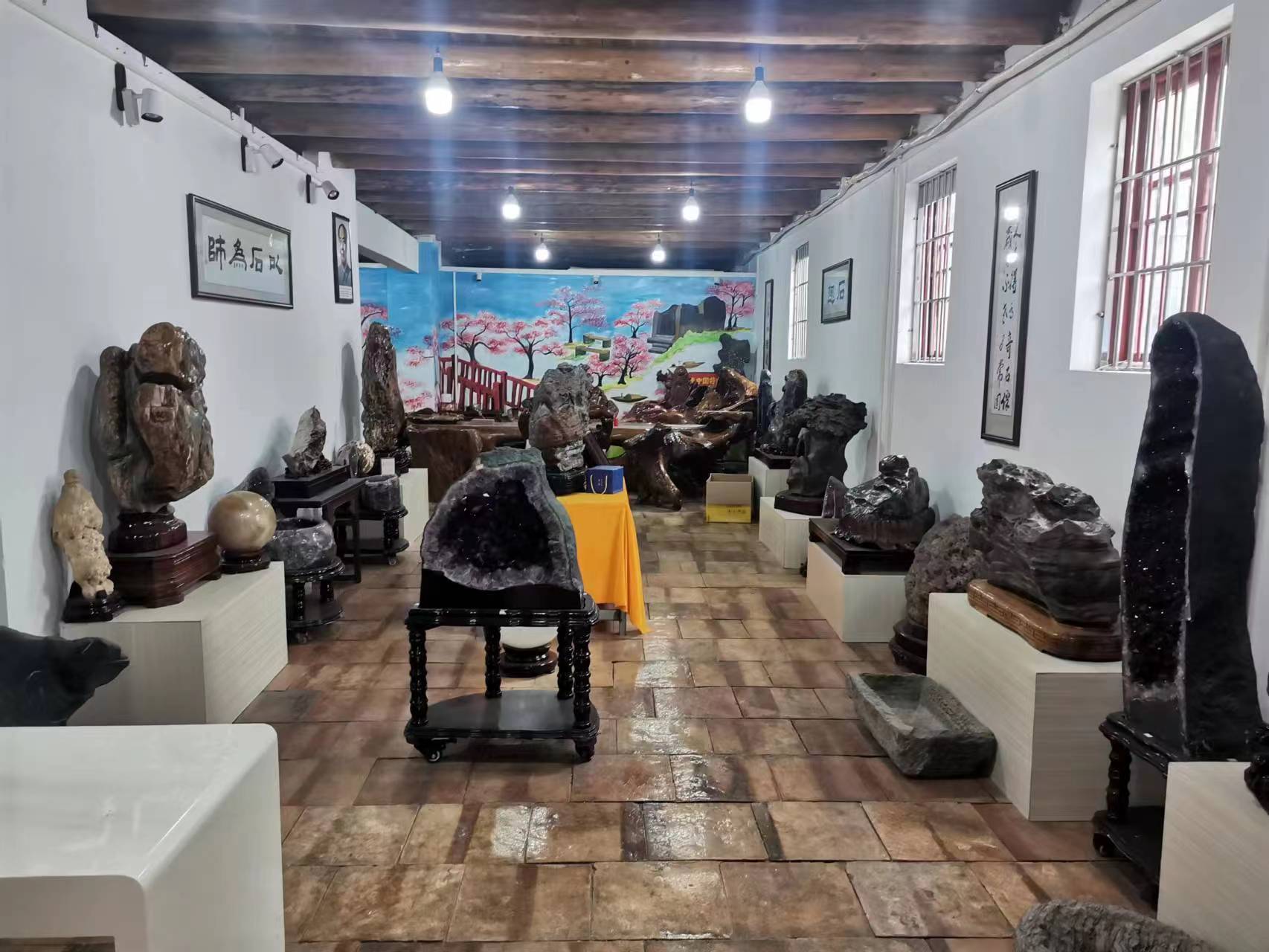 1656314042860350.jpg 彭云山工作室照片 (4).jpg