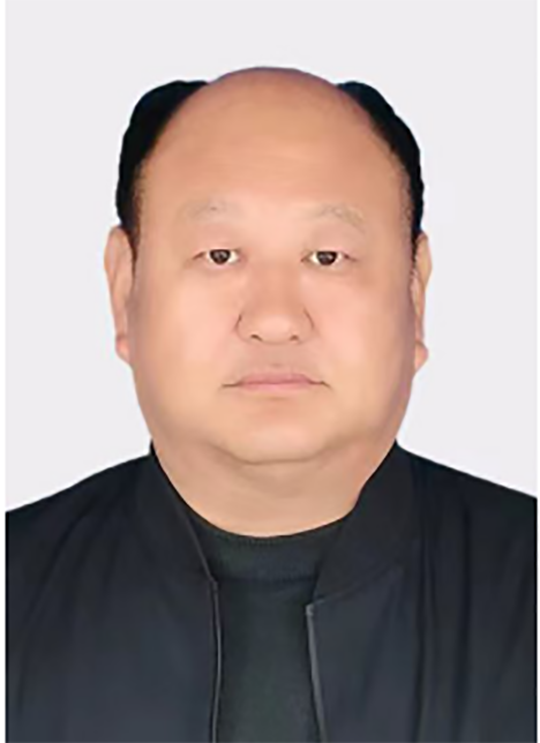 王义海证件照.png