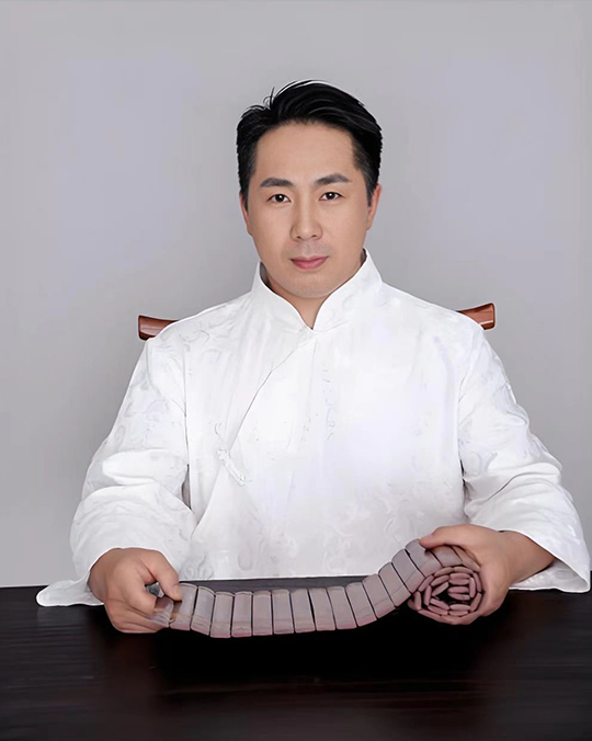 陈欣.jpg