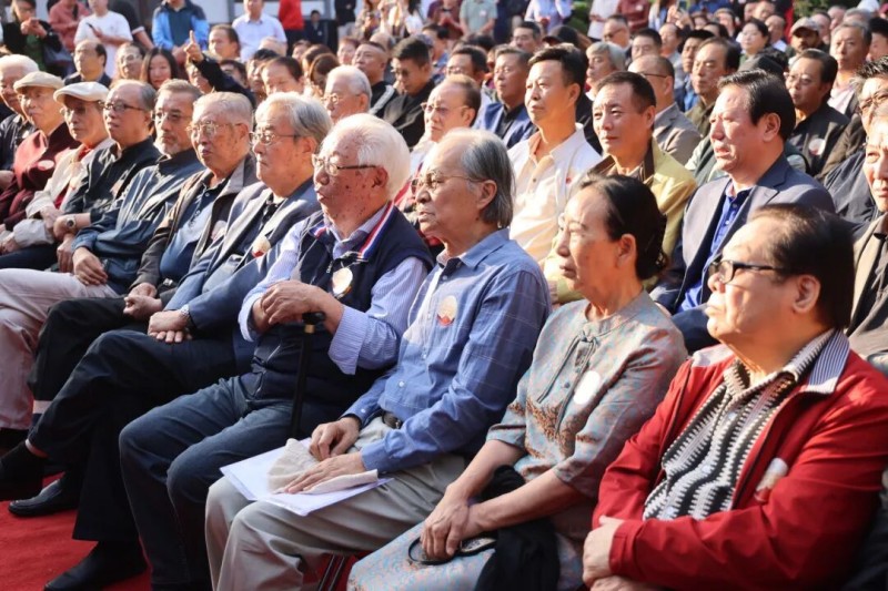 1760929154364034.jpg 图片 14.jpg