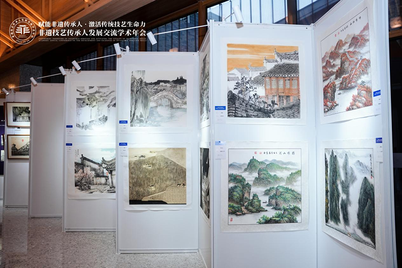 1761530693358679.png 图片 31.png