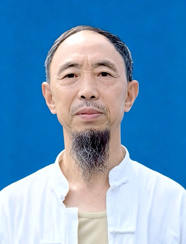 1782807764786105.jpg 罗银祥个人照片.jpg
