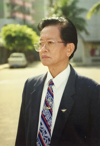 吴陆荣
