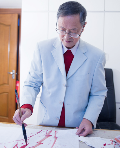 向中国民族建筑企业重点推荐的百位书画艺术名家——尤育皋