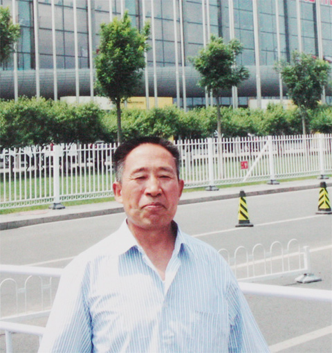 向中国民族建筑企业重点推荐的百位书画艺术名家—刘炜华 向中国民族建筑企业重点推荐的百位书画艺术名家—刘炜华