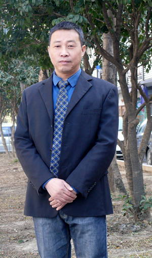 向中国民族建筑企业重点推荐的百位书画艺术名家——王定华 向中国民族建筑企业重点推荐的百位书画艺术名家——王定华