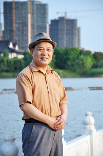 向中国民族建筑企业重点推荐的百位书画艺术名家系列之二——凌炳奇 向中国民族建筑企业重点推荐的百位书画艺术名家系列之二——凌炳奇