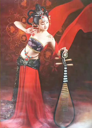 尹有香油画作品 规格：120x80cm价格：10万元一平尺