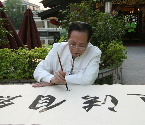 江荣宇精品赏析
